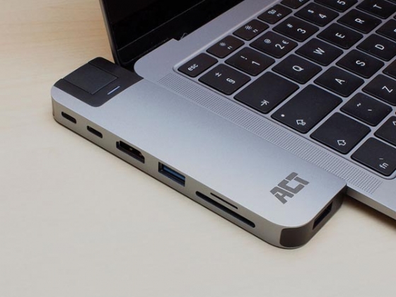 USB-C Thunderbolt 3™ naar HDMI 4K-Adapter met Gigabit Ethernet, USB Hub, Kaartlezer en Thunderbolt™ Pass-through / PD Pass-through
