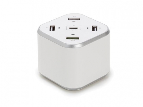 SMART USB station met 3 x USB + 1 x USB Fast Charge QC 3.0 + 1 x Type-C uitgangen - max. 9.6 A - max. 48 W - wit